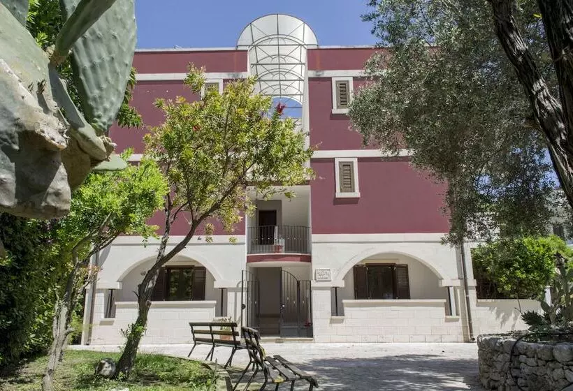 簡易ホテル Residence Borgo Latino