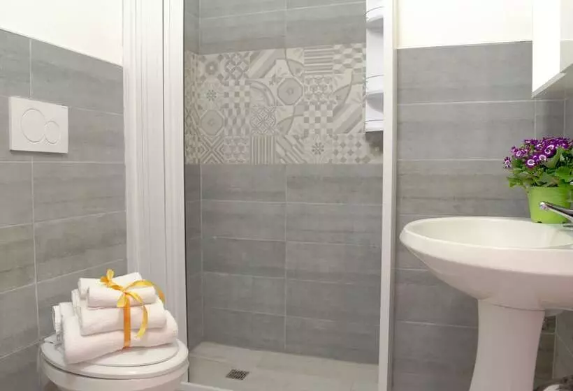 簡易ホテル Residence Borgo Latino