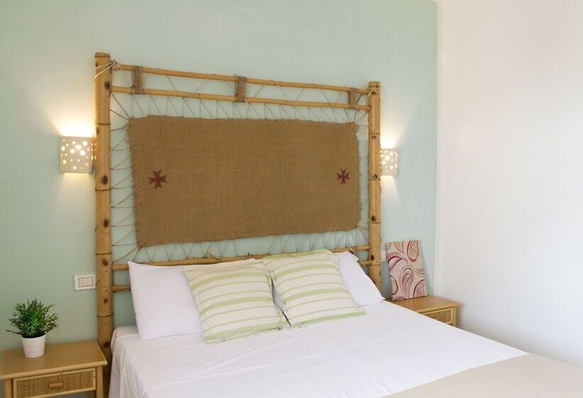 פונדק Residence Borgo Latino