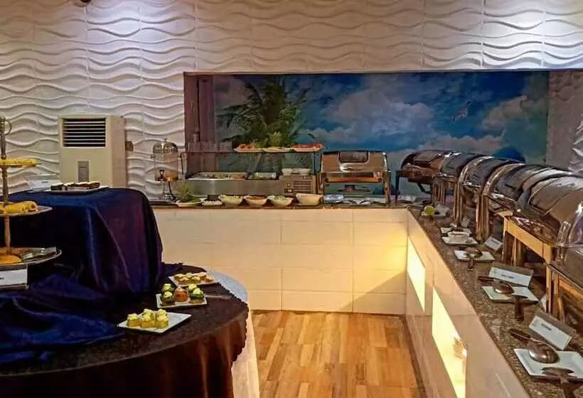 هتل Kakanfo Inn And Conference Centre