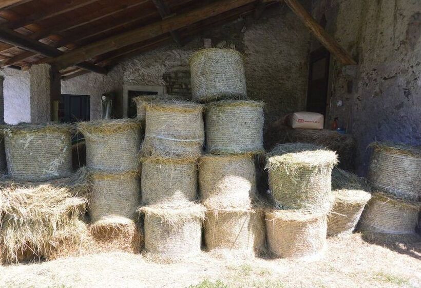 فندق ريفى Agriturismo La Derta