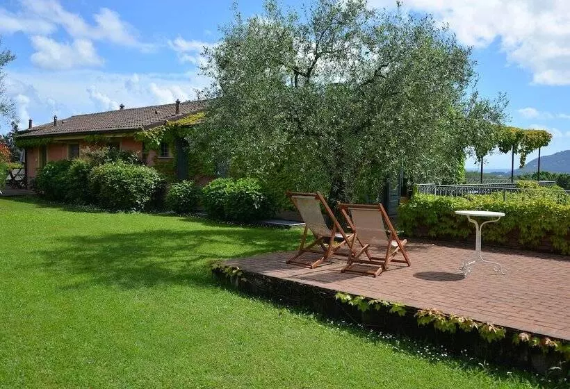 Maaseutuhotelli Agriturismo Monteverde