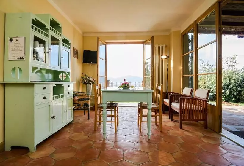 Maaseutuhotelli Agriturismo Monteverde