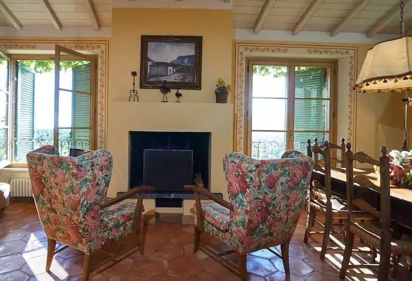 Maaseutuhotelli Agriturismo Monteverde