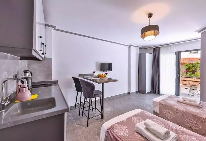 Hotelli White House Apart