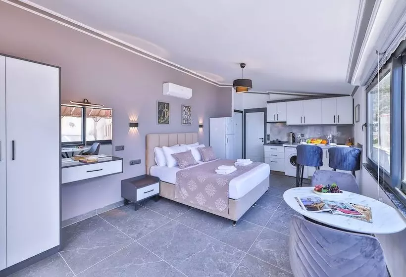 Hotelli White House Apart