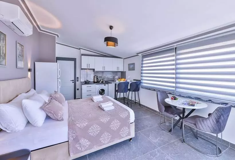 Hotelli White House Apart