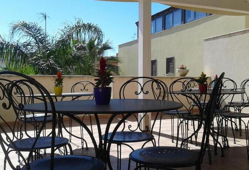 Mariposa Bed And Breakfast