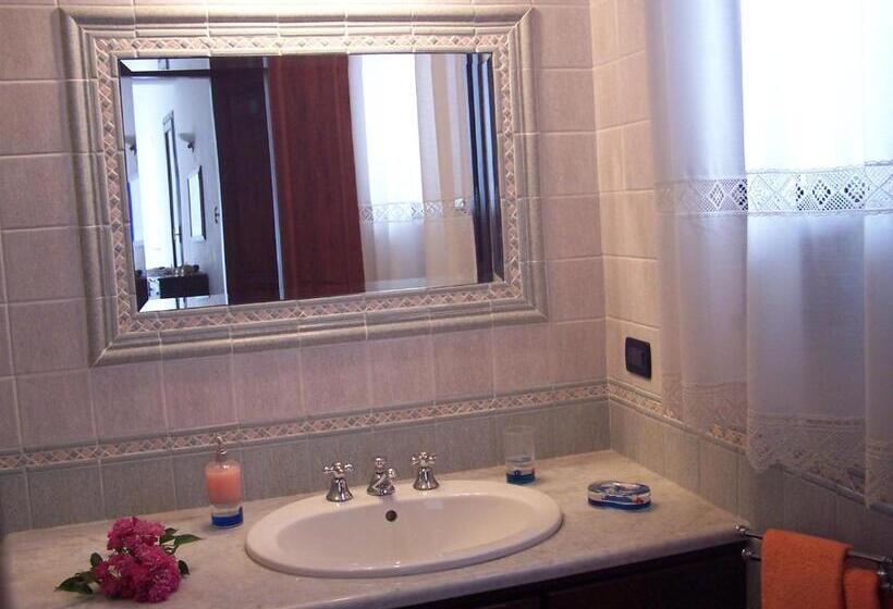 Mariposa Bed And Breakfast