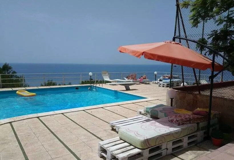 B&b Villa Licata D Andrea