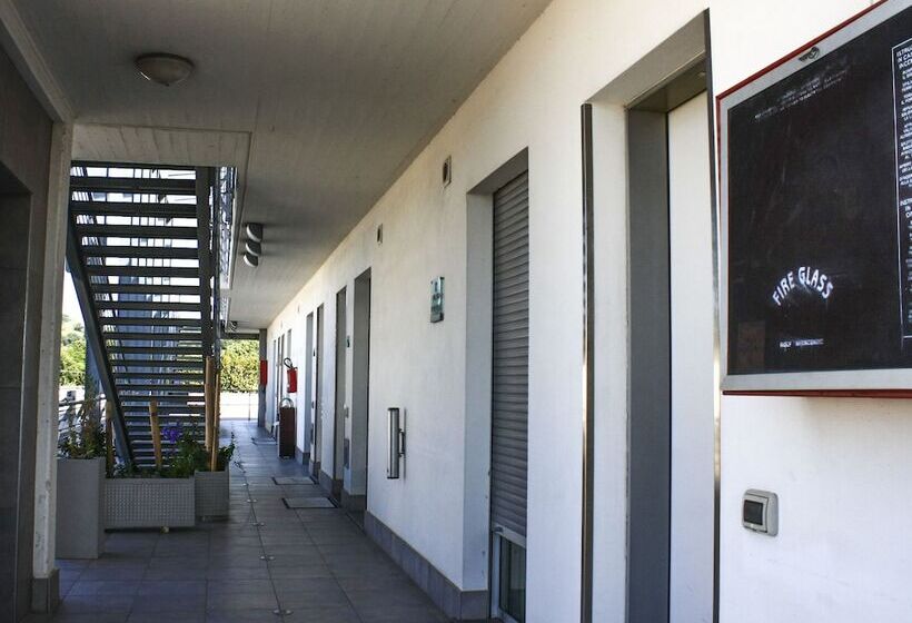 فندق فئة نجمة واحدة Bed & Business