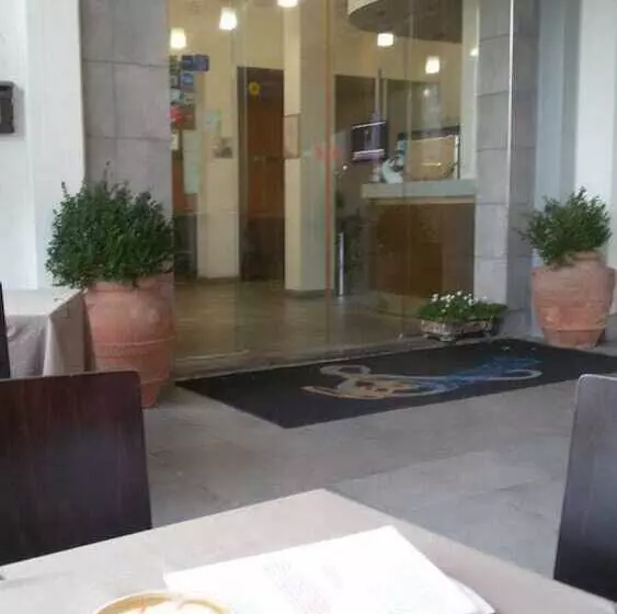 Hostelli Bed & Business