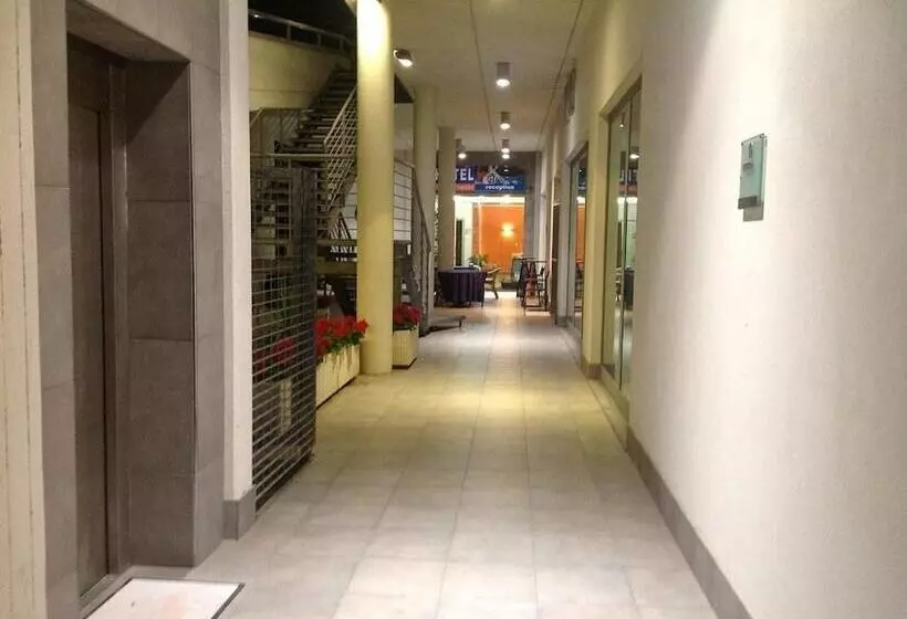 Hostelli Bed & Business