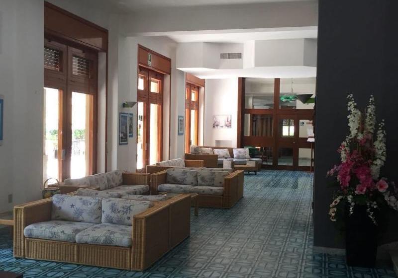 Хостел Mediterraneo