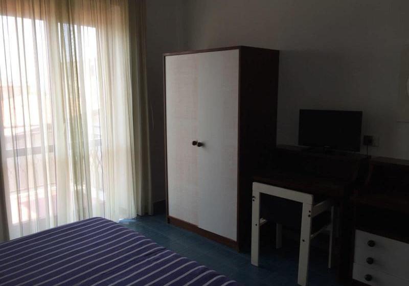 Хостел Mediterraneo