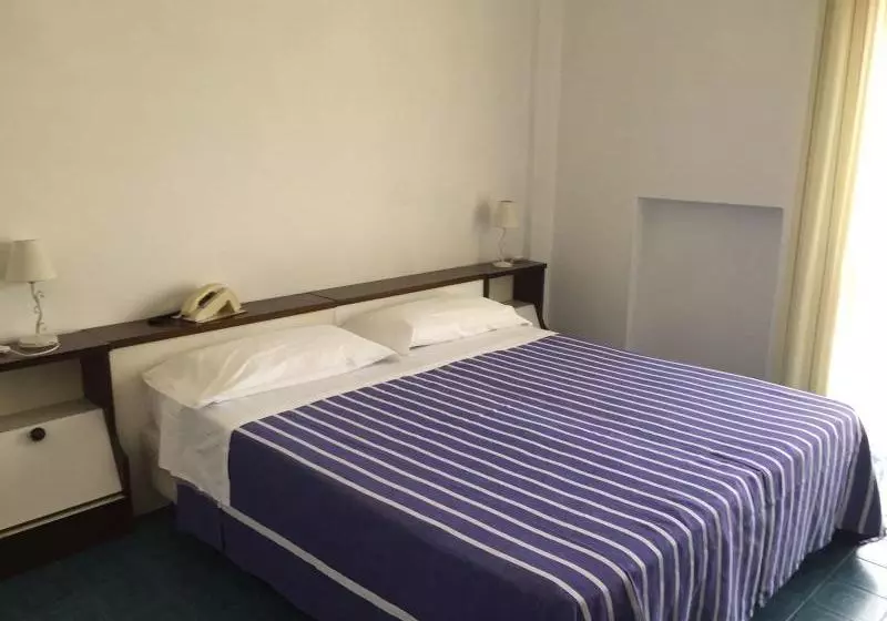 Hostelli Mediterraneo