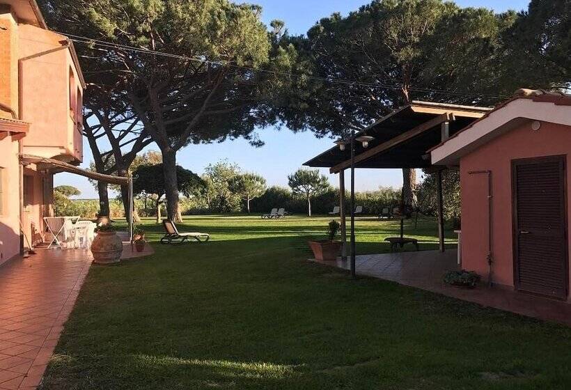 فندق ريفى Agriturismo Pavone