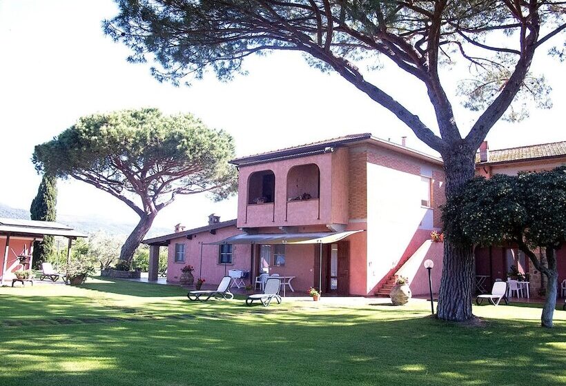 فندق ريفى Agriturismo Pavone