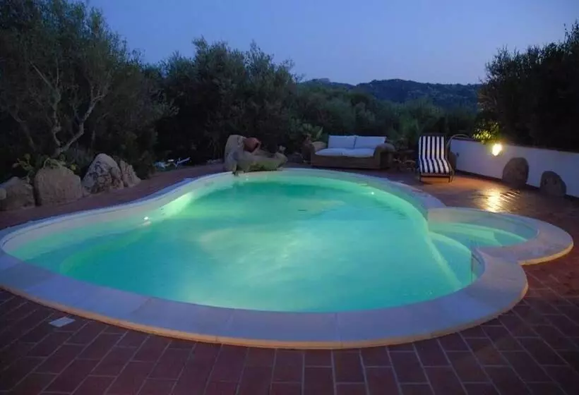 Maaseutuhotelli Agriturismo Saltara