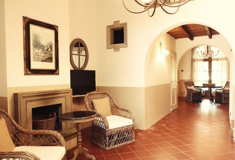 교외 호텔 Ginestriccio