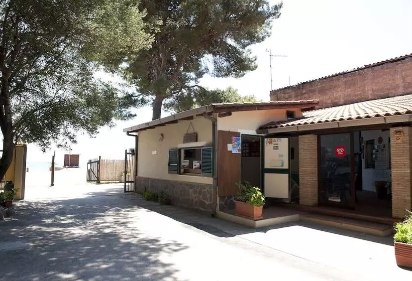 Hotelli Villaggio Residence Torre Saracena   Campsite