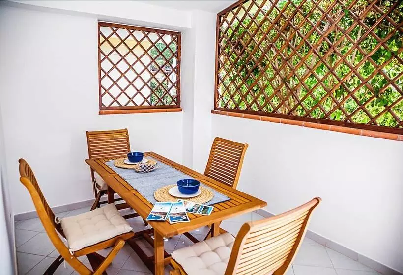 Hotelli Villaggio Residence Torre Saracena   Campsite