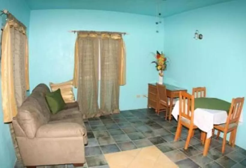 Lamblion Holiday Apartment