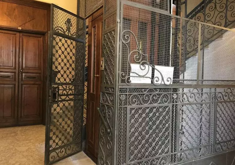 پانسیون Residenza Roma Imperiale
