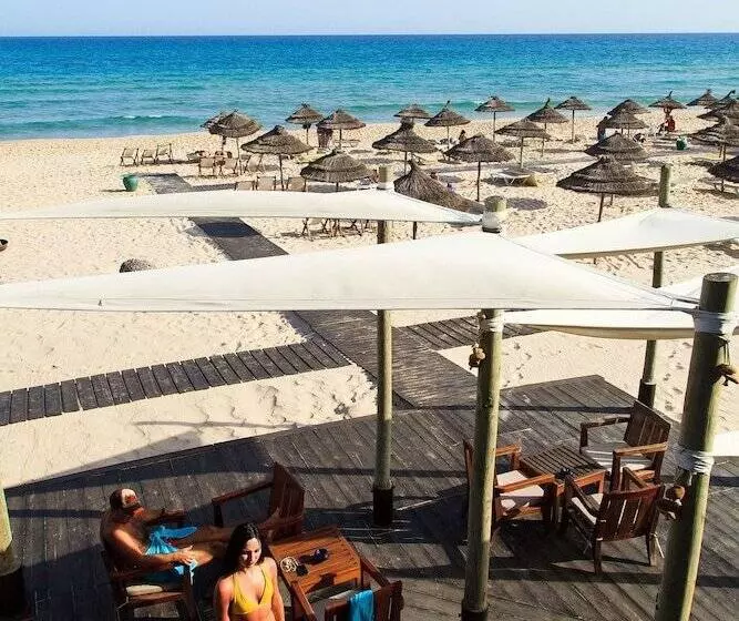 בית מלון כפרי Africa Jade Thalasso