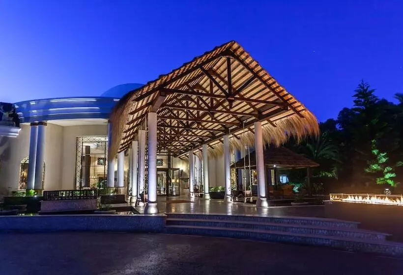 בית מלון כפרי Africa Jade Thalasso