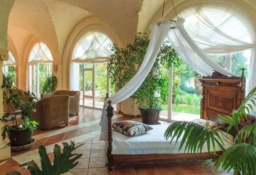 בית מלון כפרי Africa Jade Thalasso