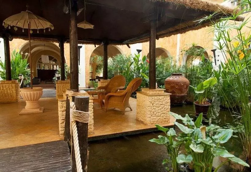 בית מלון כפרי Africa Jade Thalasso