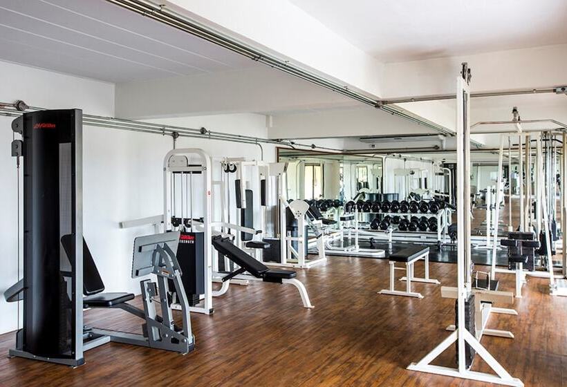 בית מלון כפרי Chanalai Garden Resort, Kata Beach