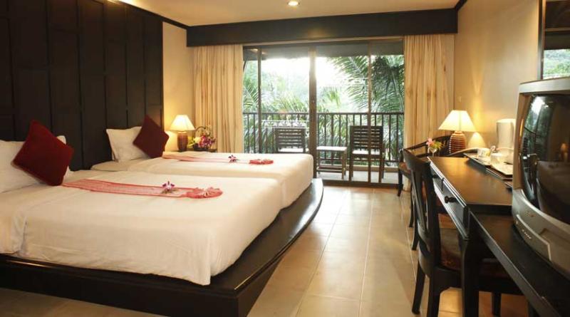 בית מלון כפרי Chanalai Garden Resort, Kata Beach