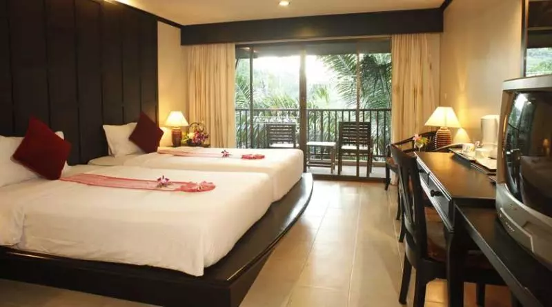 בית מלון כפרי Chanalai Garden Resort, Kata Beach