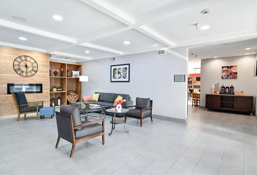 هتل Country Inn & Suites By Radisson, Bloomingtonnormal Airport, Il