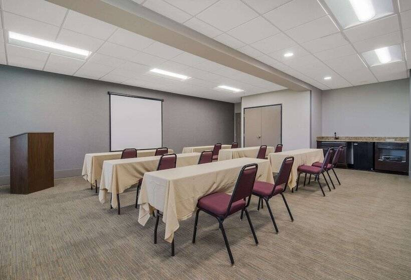 فندق Country Inn & Suites By Radisson, Goldsboro, Nc