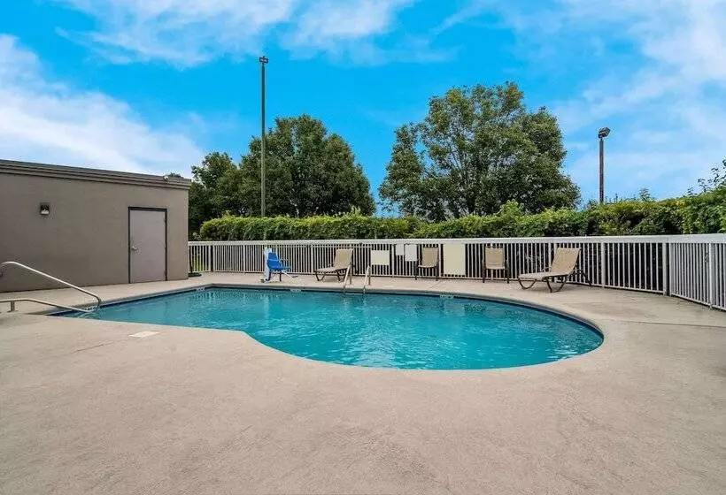 Отель Country Inn & Suites By Radisson, Goldsboro, Nc