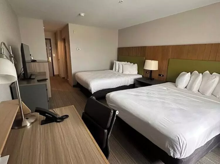 Отель Summerville Park Inn