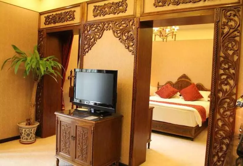 هتل Beijing Dongfang