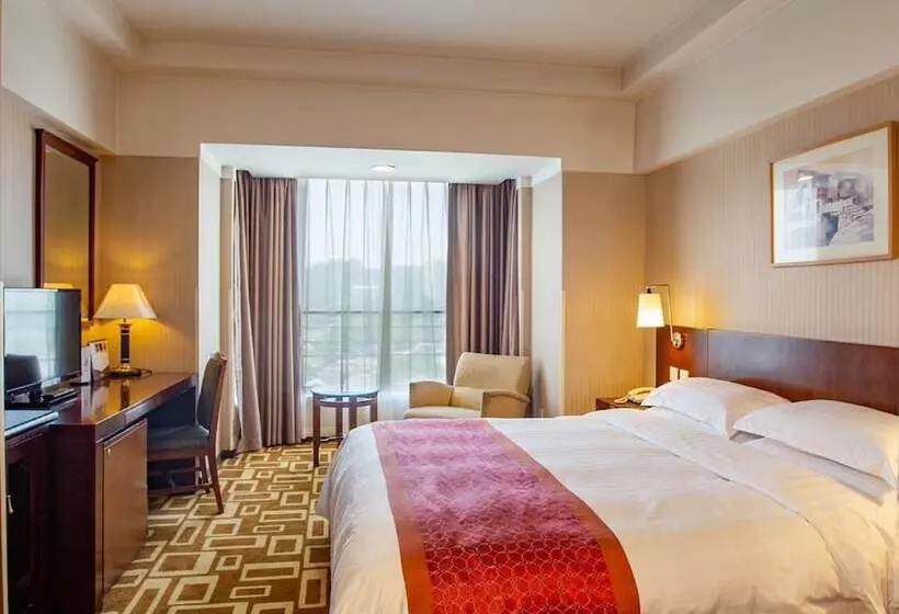 هتل Beijing Dongfang