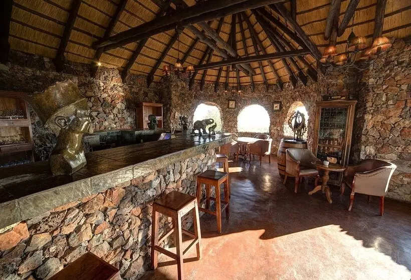 Отель Eagle Tented Lodge & Spa Etosha