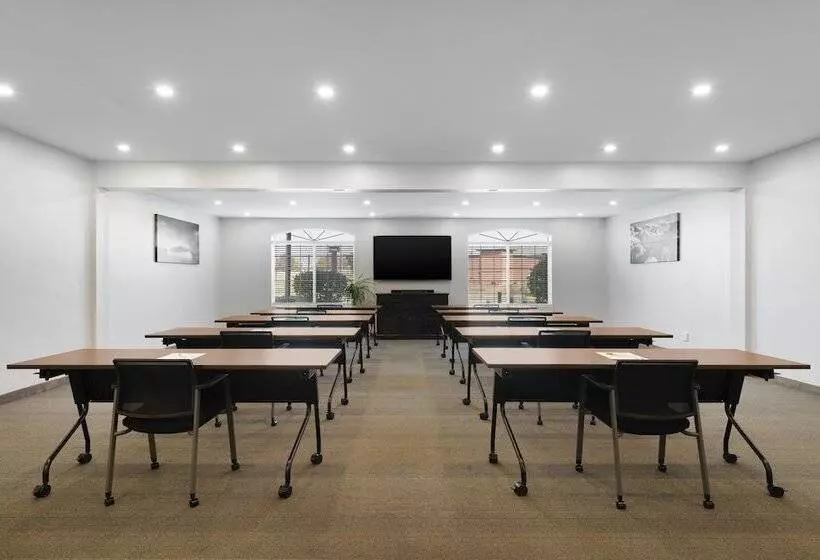 Отель Holiday Inn   Bloomington W Msp Airport Area, An Ihg