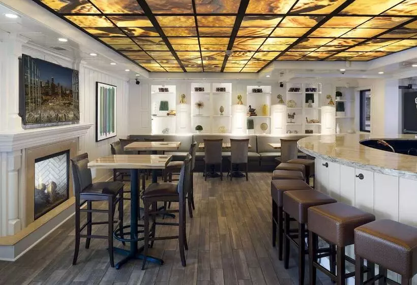 Отель Holiday Inn   Bloomington W Msp Airport Area, An Ihg