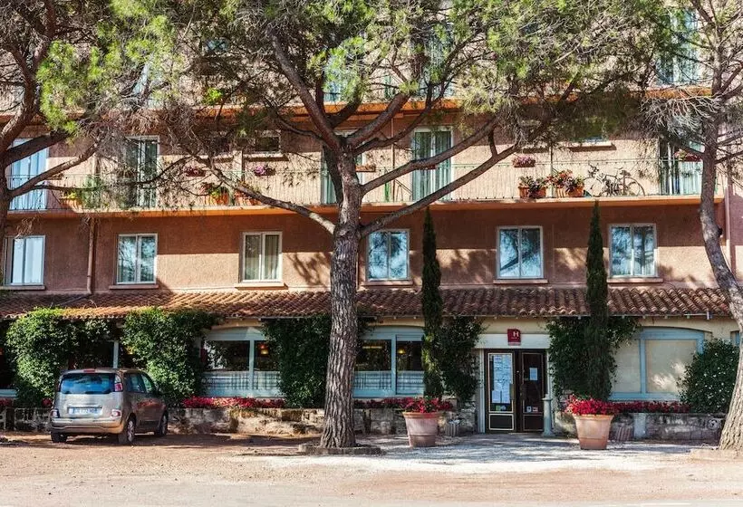 Hotel Logis Vignes Blanches Hôtel Cosy Et Restaurant De Terroir