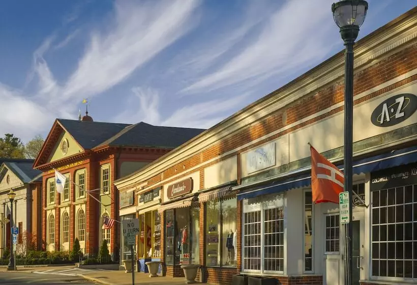 فندق Nantasket Beach Resort