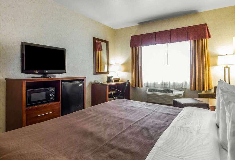 בית מלון כפרי Quality Inn