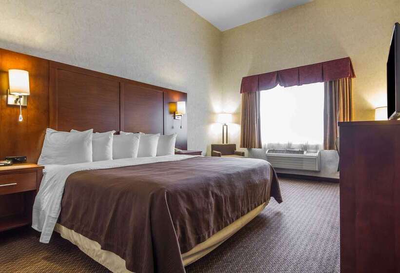 בית מלון כפרי Quality Inn