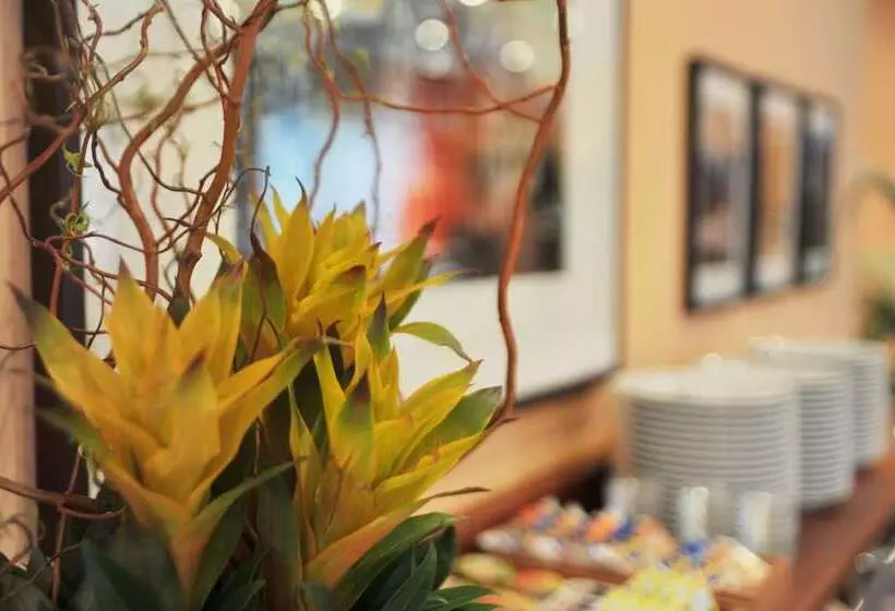 בית מלון כפרי Servatius