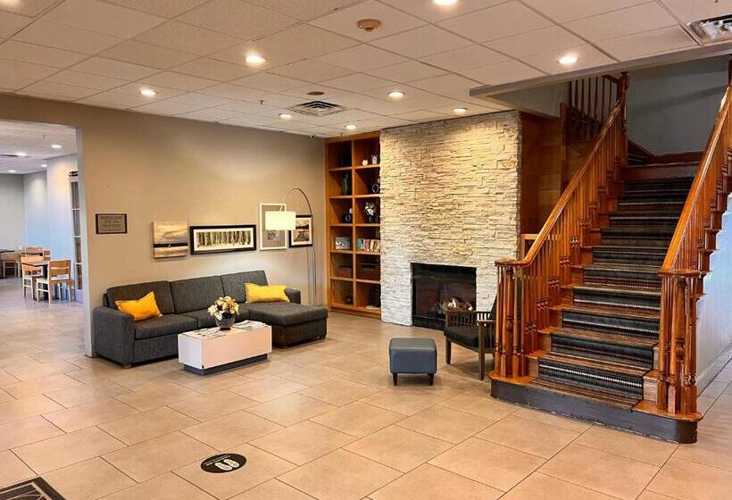 فندق Summerville Park Inn